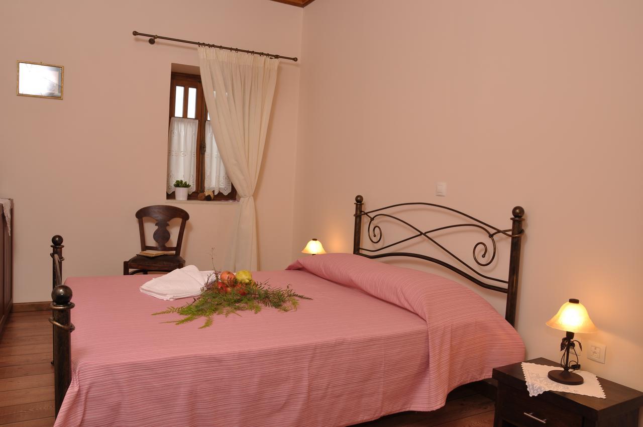 Anatoli Labreon Hotell Agia Marina  Exteriör bild