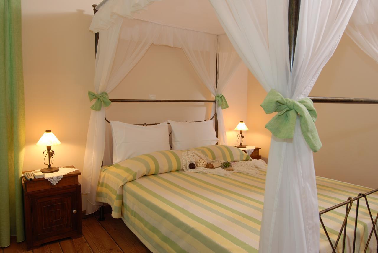 Anatoli Labreon Hotell Agia Marina  Exteriör bild